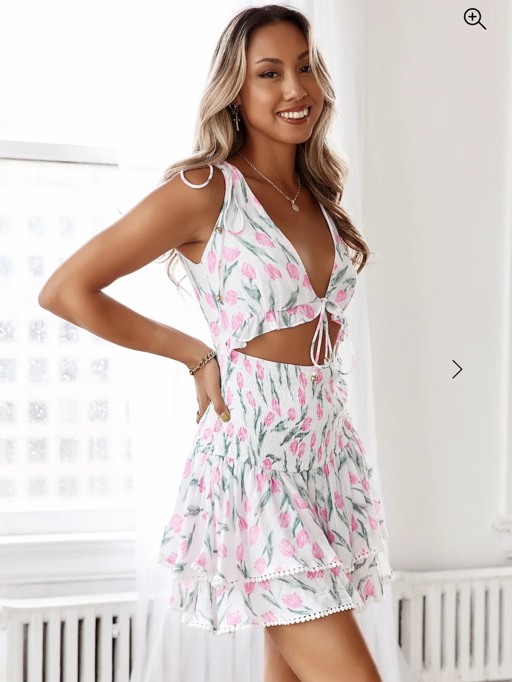 HELLO MOLLY Chasing My Dreams Mini Dress Pink Floral Size 6
